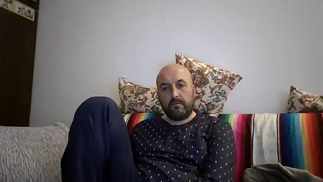 maxxxio12 online show from 04/16/26, 07:14