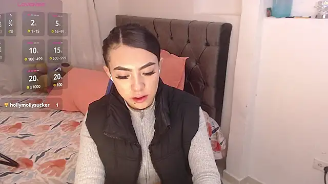 Yasminsmith   online show from 03/13/25, 01:40