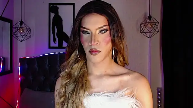 agatha rodriguez online show from 03/09/26, 01:26