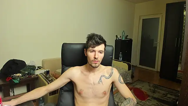 JustinPorno online show from 09/28/25, 08:03