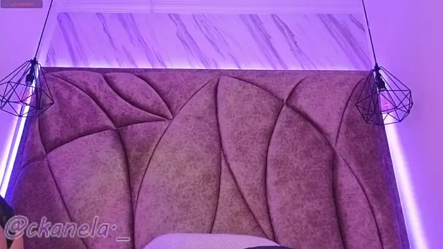 Kanela miller  online show from 11/20/25, 12:27