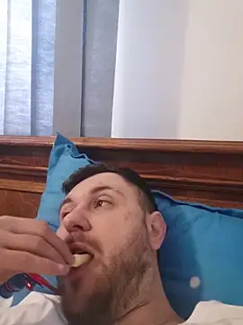 hugedickedd online show from 02/20/26, 06:37