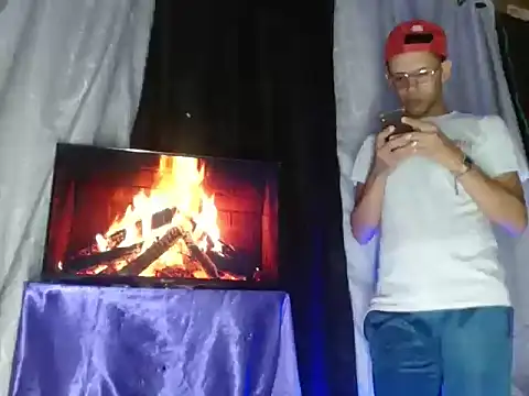 Hidden Fantasies online show from 11/04/25, 11:04