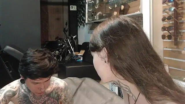 Snapshot of Alucard-Carmila chatting on 09/26/25, 03:21 Alucard-Carmila online show from 09/26/25, 03:21