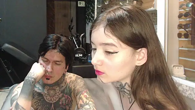 Snapshot of Alucard-Carmila chatting on 10/03/25, 03:47 Alucard-Carmila online show from 10/03/25, 03:47