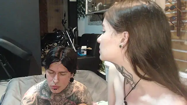 Snapshot of Alucard-Carmila chatting on 10/08/25, 03:15 Alucard-Carmila online show from 10/08/25, 03:15