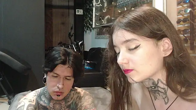 Snapshot of Alucard-Carmila chatting on 11/05/25, 03:28 Alucard-Carmila online show from 11/05/25, 03:28