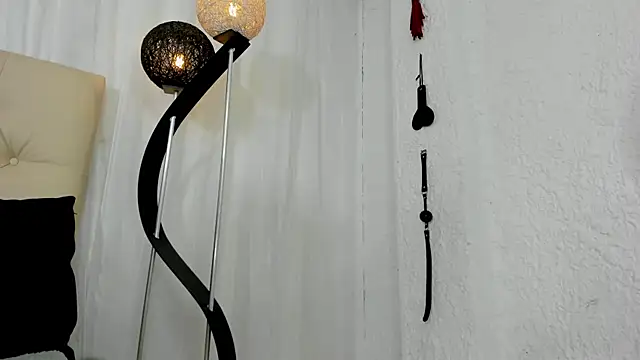 sarah temptation online show from 07/12/26, 10:23