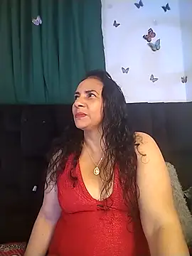 AlexaNovoa  online show from 04/22/26, 01:19