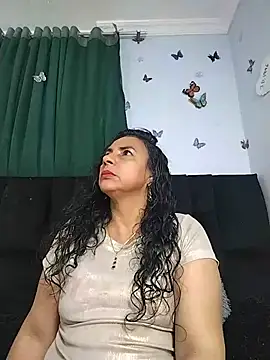 AlexaNovoa  online show from 07/08/26, 01:32