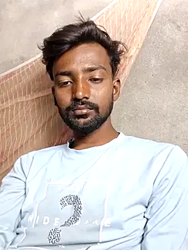 India HOT23 online show from 04/11/26, 03:22