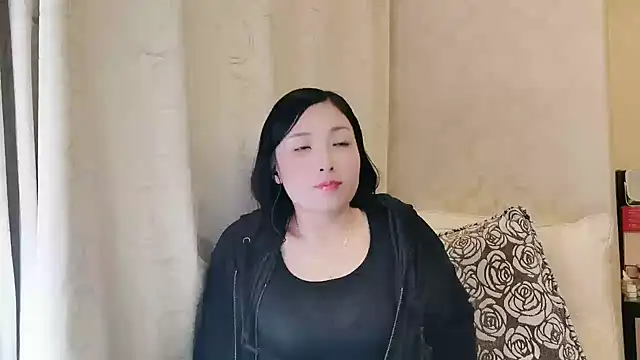 Rachel-6600 online show from 12/22/25, 03:42