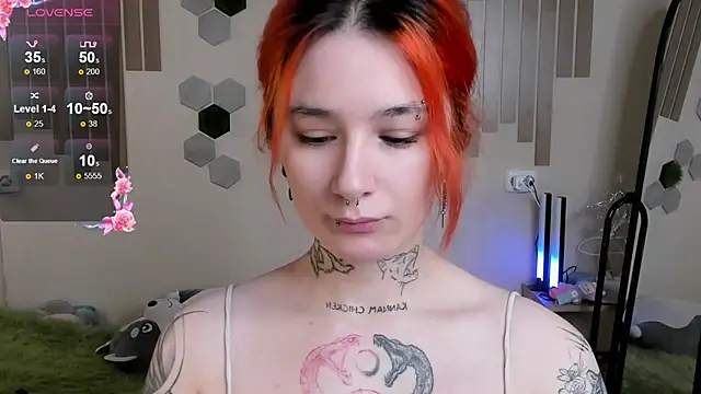Snapshot of Angel_Monica chatting on 10/02/25, 01:34 Angel Monica online show from 10/02/25, 01:34