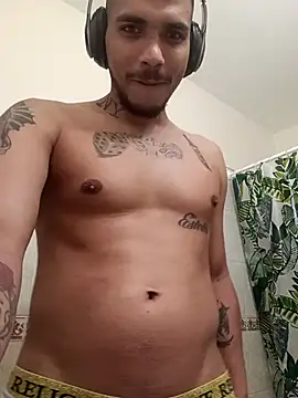 HazelEyedJay420 online show from 01/12/26, 05:45