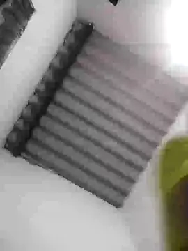 Snapshot of Andy-rtg chatting on 03/11/25, 12:33 Andy-rtg online show from 03/11/25, 12:33