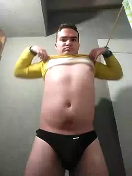 Snapshot of Andy-rtg chatting on 03/15/25, 07:09 Andy-rtg online show from 03/15/25, 07:09