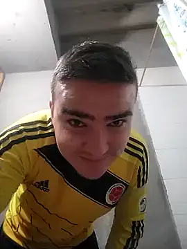 Snapshot of Andy-rtg chatting on 03/15/25, 10:13 Andy-rtg online show from 03/15/25, 10:13