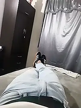 Snapshot of Andy-rtg chatting on 03/16/25, 11:36 Andy-rtg online show from 03/16/25, 11:36