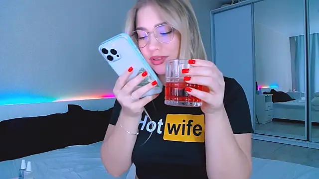 DIANAxxxDIAMOND online show from 09/20/25, 08:15