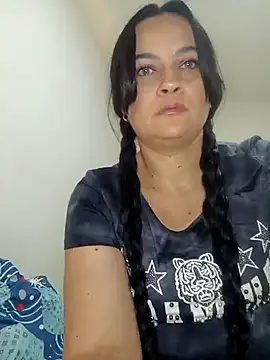 Snapshot of megan_milf79 chatting on 04/27/26, 10:30 megan milf79 online show from 04/27/26, 10:30