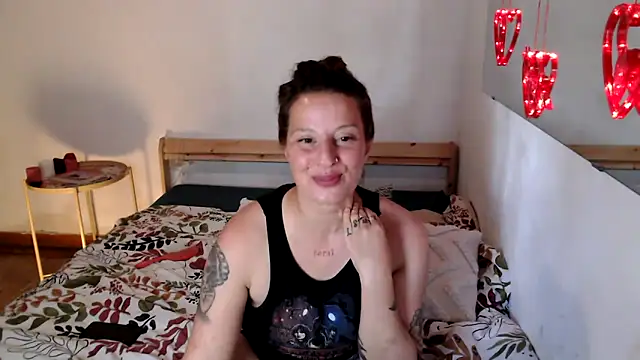 vitoriavaz online show from 05/07/26, 11:26