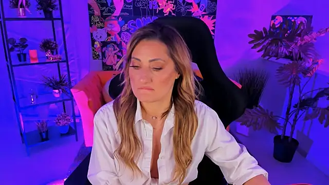 SarahAlluring online show from 03/22/25, 04:37