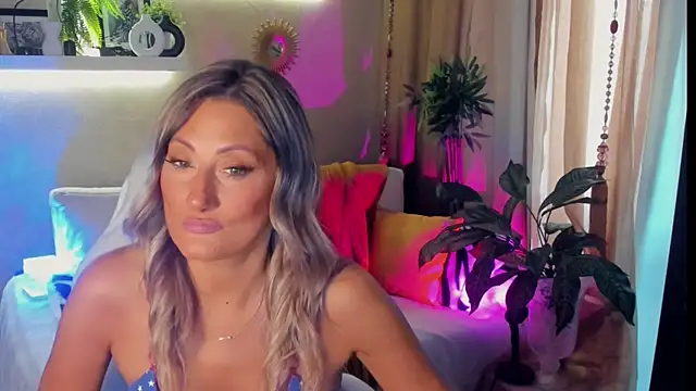 SarahAlluring online show from 07/03/26, 08:21