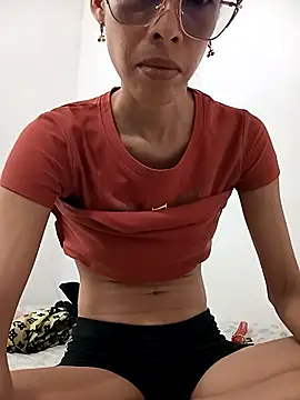 Snapshot of Sexi_girl29 chatting on 08/01/26, 05:23 Sexi girl29 online show from 08/01/26, 05:23