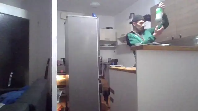 Snapshot of ThePython666 chatting on 03/16/25, 07:27 ThePython666 online show from 03/16/25, 07:27