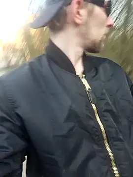 Snapshot of ThePython666 chatting on 03/17/25, 04:54 ThePython666 online show from 03/17/25, 04:54