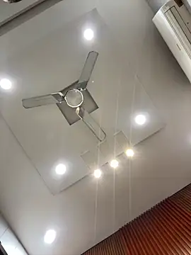 Snapshot of lustyindiancouple chatting on 03/22/25, 12:04 lustyindiancouple online show from 03/22/25, 12:04