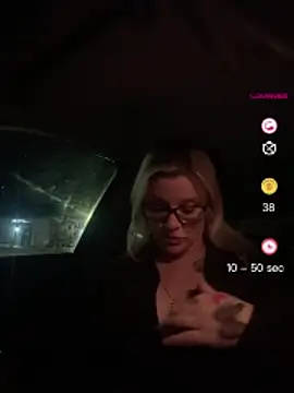 Curvy-Cleo online show from 04/24/26, 09:17