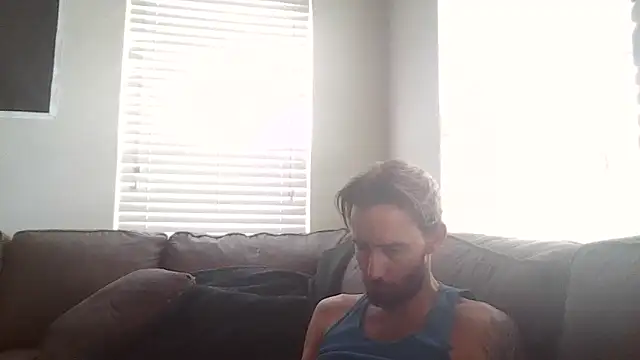 Snapshot of whowantsacreampie chatting on 09/16/25, 03:02 whowantsacreampie online show from 09/16/25, 03:02