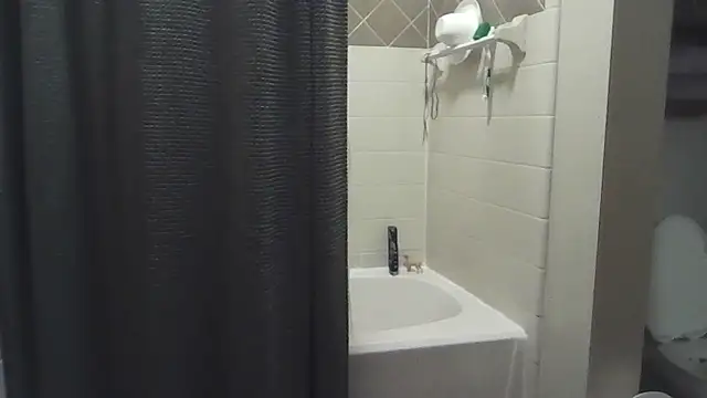 Snapshot of whowantsacreampie chatting on 10/28/25, 11:36 whowantsacreampie online show from 10/28/25, 11:36