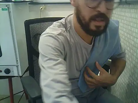 pdasgyn online show from 04/15/26, 05:42