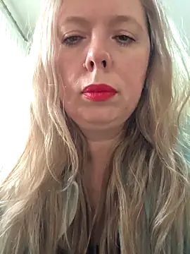 Irina3718 online show from 04/03/26, 02:37