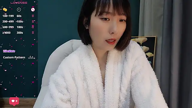 lovely-ann online show from 03/14/25, 06:32