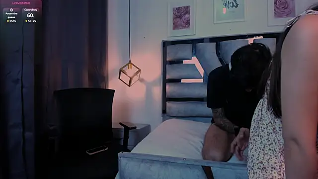 valery and Dani  online show from 03/14/25, 11:00