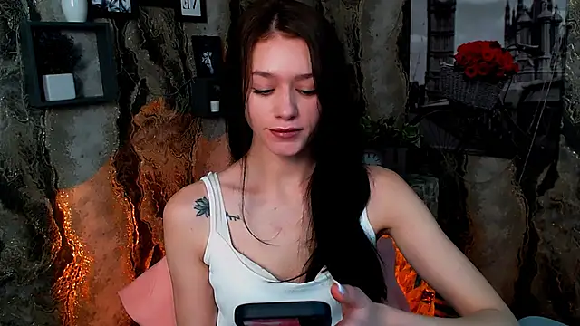 LanaTey online show from 01/19/26, 02:43