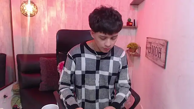 Sam Daves online show from 03/18/25, 05:10