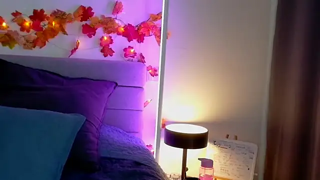 SweetDarling7 online show from 11/13/25, 01:21