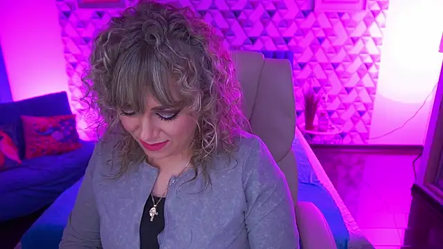 CandyLadyyy online show from 05/10/26, 08:36