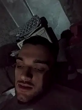 Francescodicristina44 online show from 02/15/26, 09:44