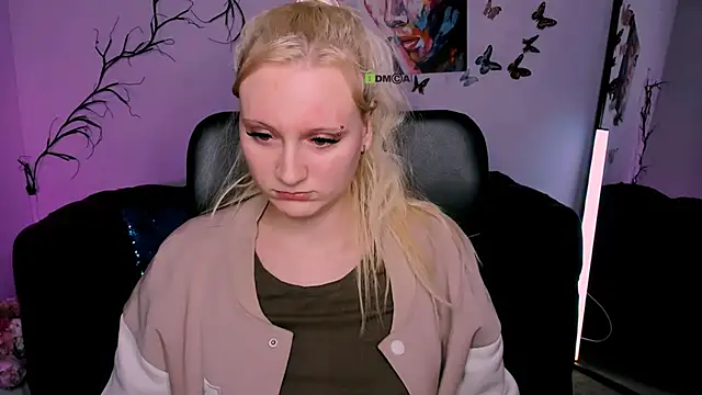 Snapshot of madam_uliis chatting on 01/15/26, 06:55 madam uliis online show from 01/15/26, 06:55