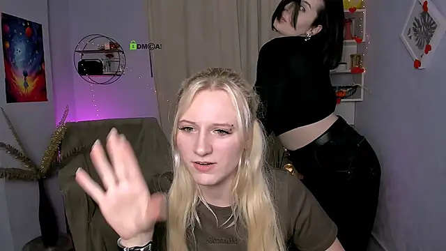 Snapshot of madam_uliis chatting on 02/24/26, 06:17 madam uliis online show from 02/24/26, 06:17