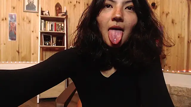 Asaray T online show from 06/05/26, 01:01