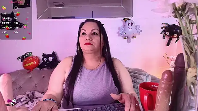 EllenaBoobs  online show from 10/16/25, 06:58