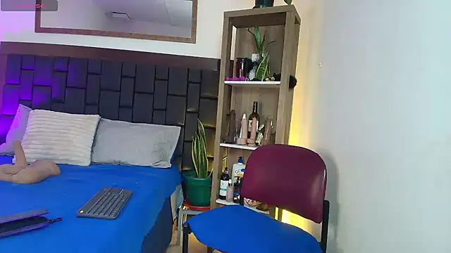 EllenaBoobs  online show from 03/10/26, 04:06