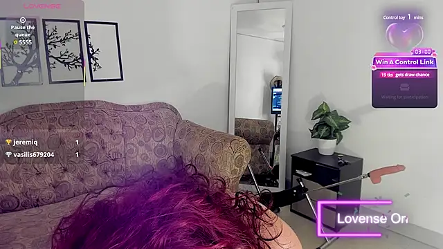 Snapshot of jenn_cg chatting on 03/19/25, 11:47 jenn cg online show from 03/19/25, 11:47