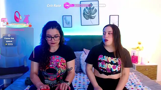 Rose Thompson1 online show from 12/18/25, 02:12